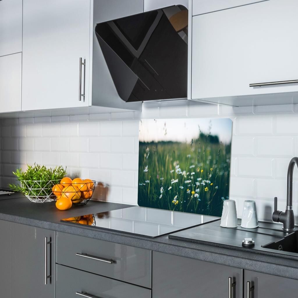 50X56 cm Cam Ocak Koruyucu Kır Bahçesi Desenli