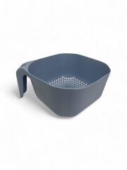 Mavi, Kare Makarna Süzgeci