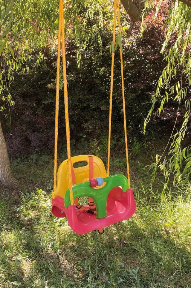 Pembe, Emniyet Kemerli Çocuk ve Bebek Salıncağı – Bahçe & Balkon İçin Güvenli Salıncak