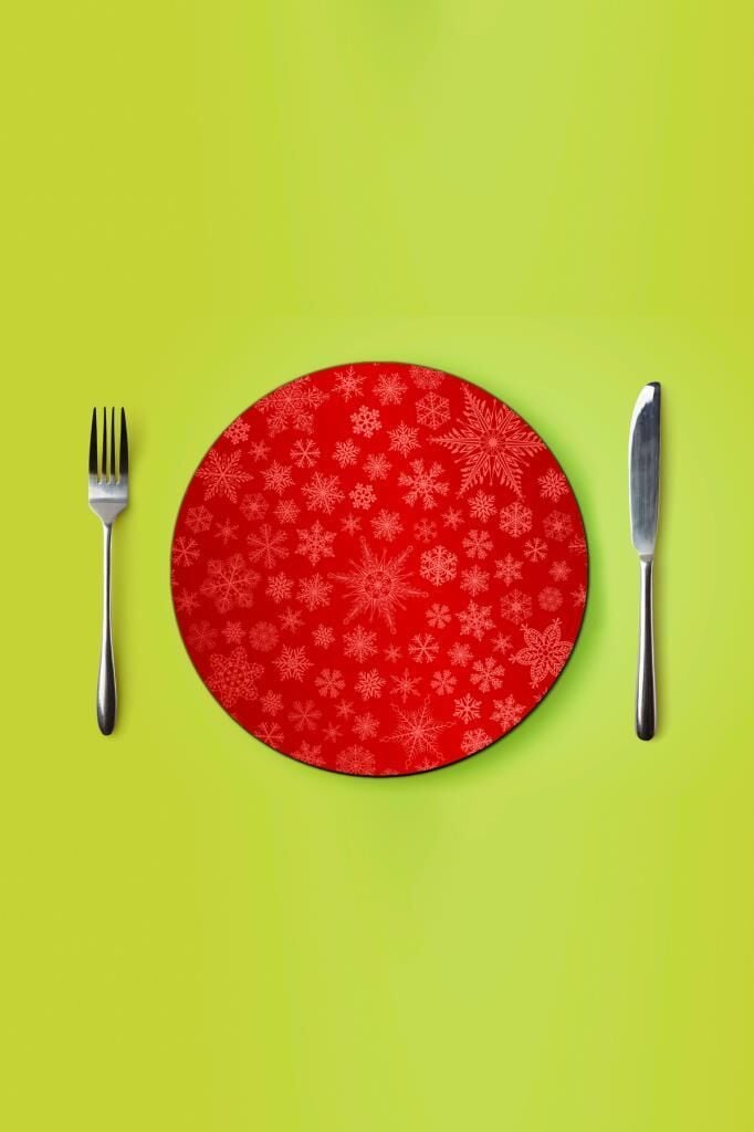 Çap 27 cm Kırmızı Noel Desenli Cam Sunumluk Amerikan Servis Supla