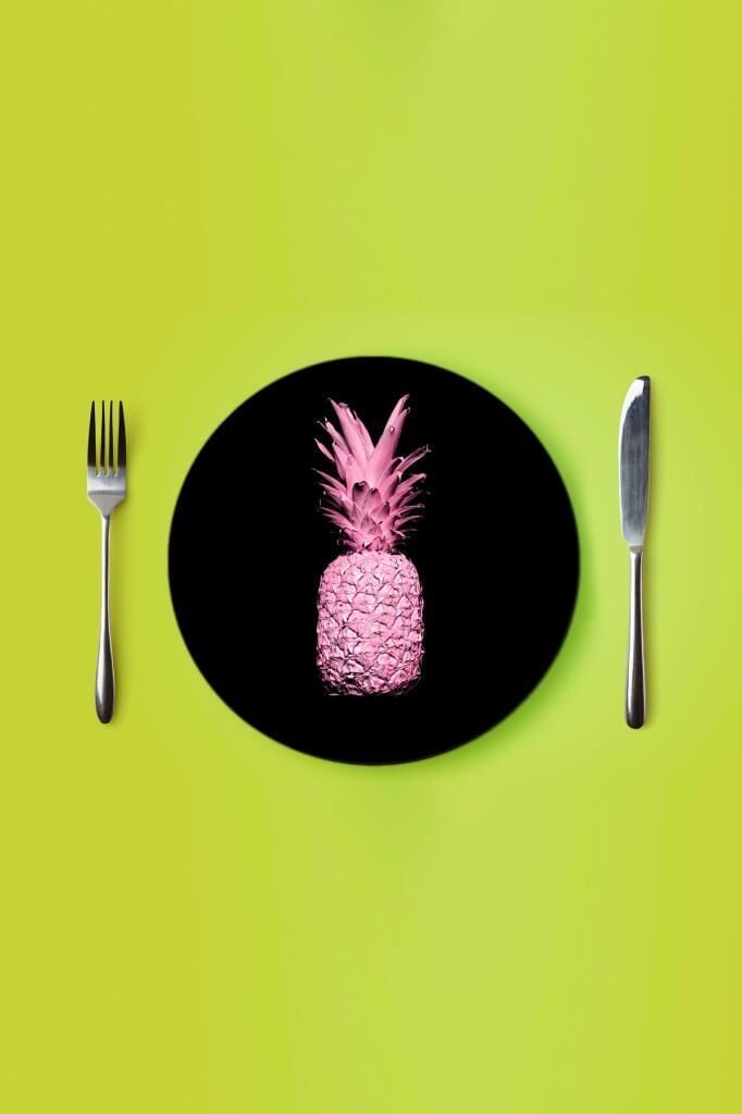 Çap 27 cm Siyah Ananas Desenli Cam Sunumluk Amerikan Servis Supla