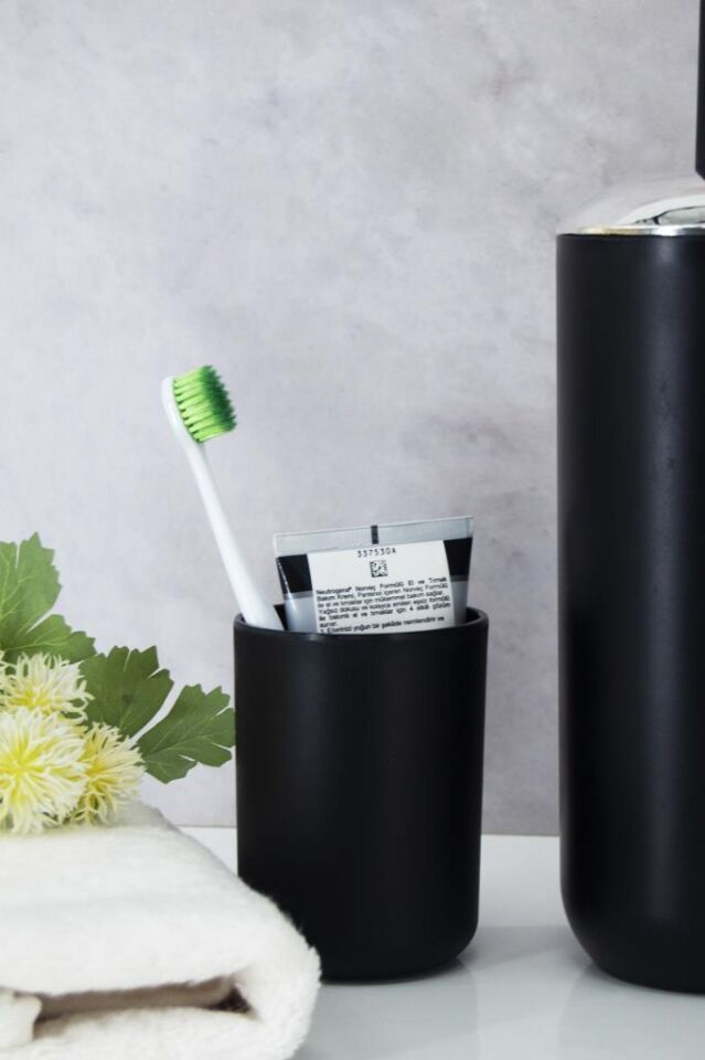 Siyah, Plastik Diş Fırçalık – 7,5×10 cm, Macunluk, Banyo Düzenleyici - Brasil Model