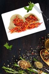 30x40 cm Cam Kesme Tahtası Kurutulmuş Biber Desenli