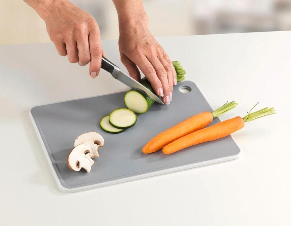 Saban Basic L Kesme Tahtası |, Gıdaya Uygun 20,5 x 29 cm