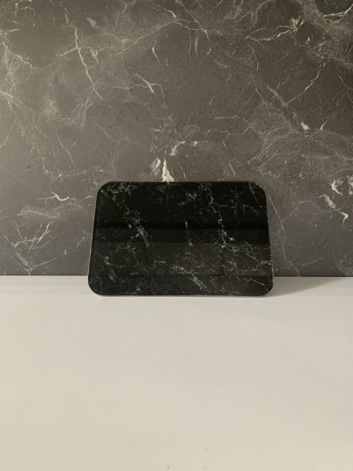 16x23cm - Siyah Mermer, Cam Kesme Tahtası - Sunumluk