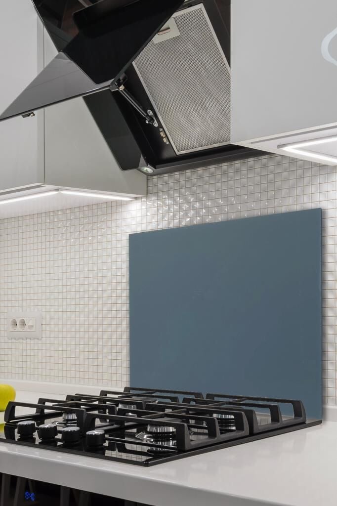 60x70 cm Gri Desenli Cam Ocak Koruyucu